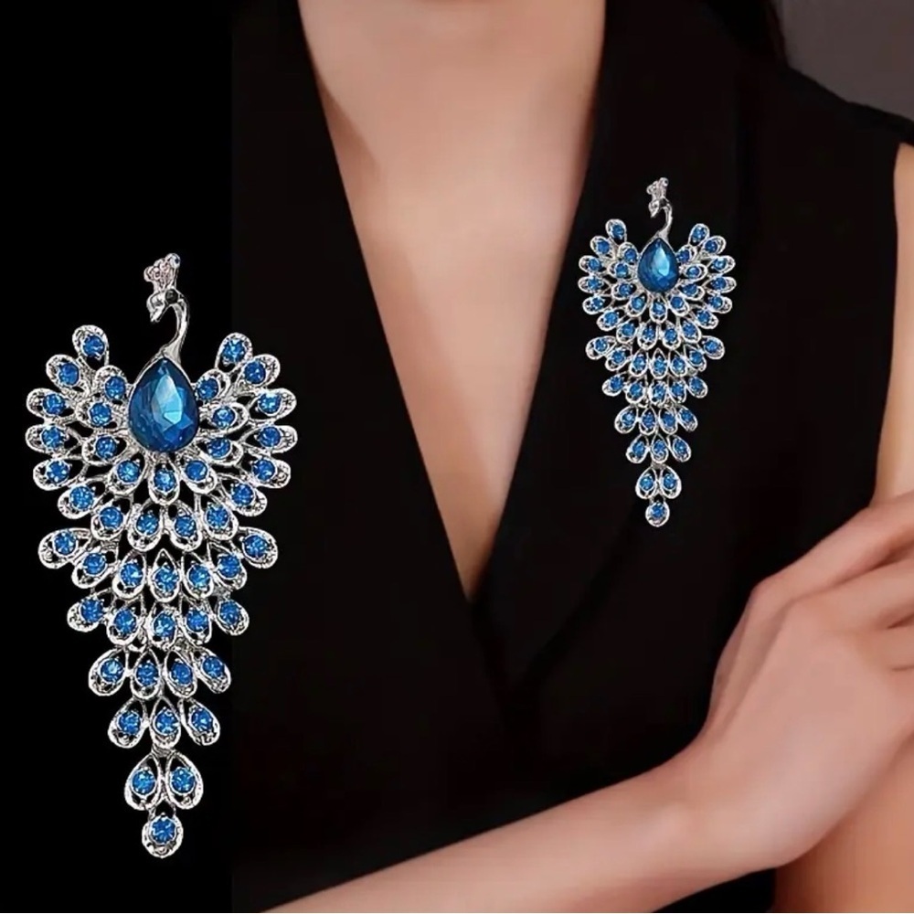 Elegant Blue & Silver Peacock Brooch and Pendant. - Picture 9 of 10
